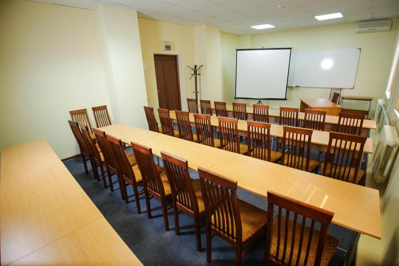 Victoria Palace Atyrau Ngoại thất bức ảnh