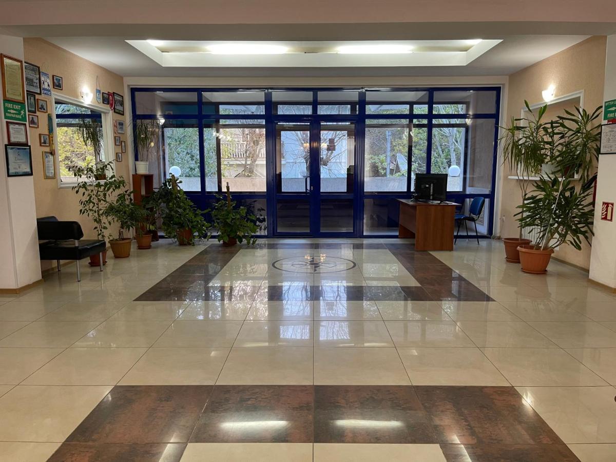 Victoria Palace Atyrau Ngoại thất bức ảnh
