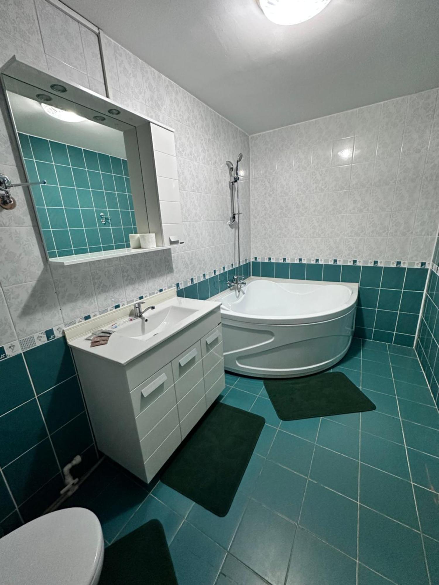 Victoria Palace Atyrau Ngoại thất bức ảnh