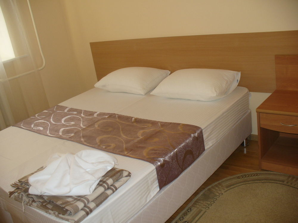 Victoria Palace Atyrau Ngoại thất bức ảnh