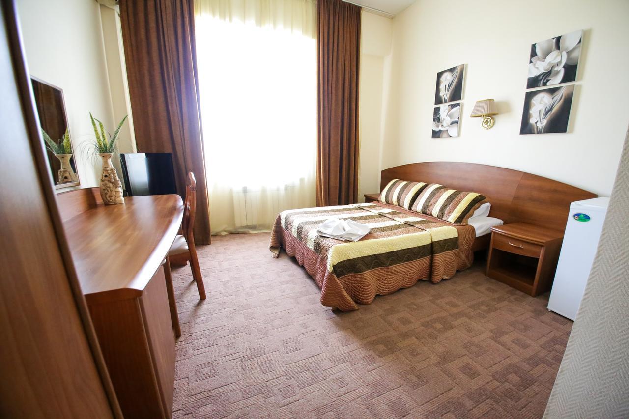 Victoria Palace Atyrau Ngoại thất bức ảnh