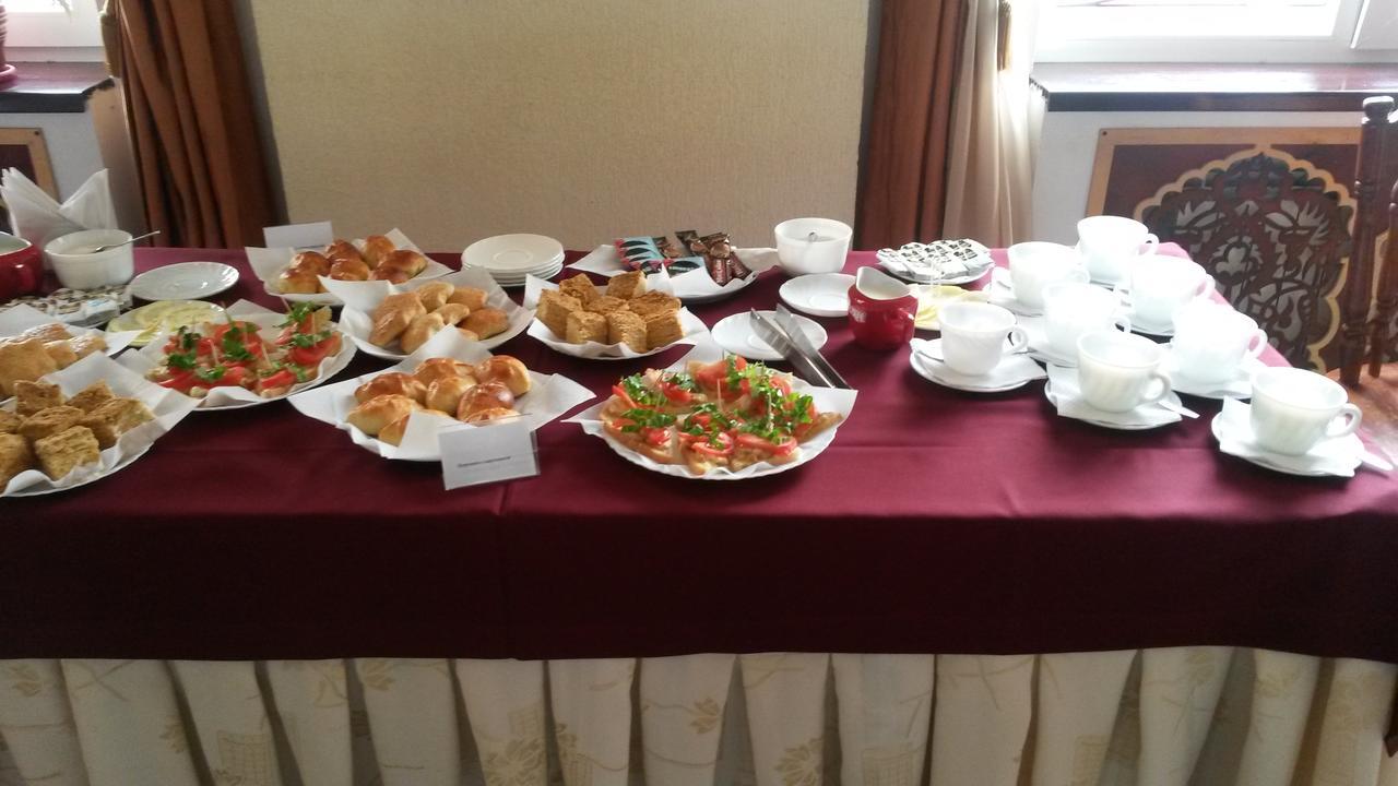 Victoria Palace Atyrau Ngoại thất bức ảnh