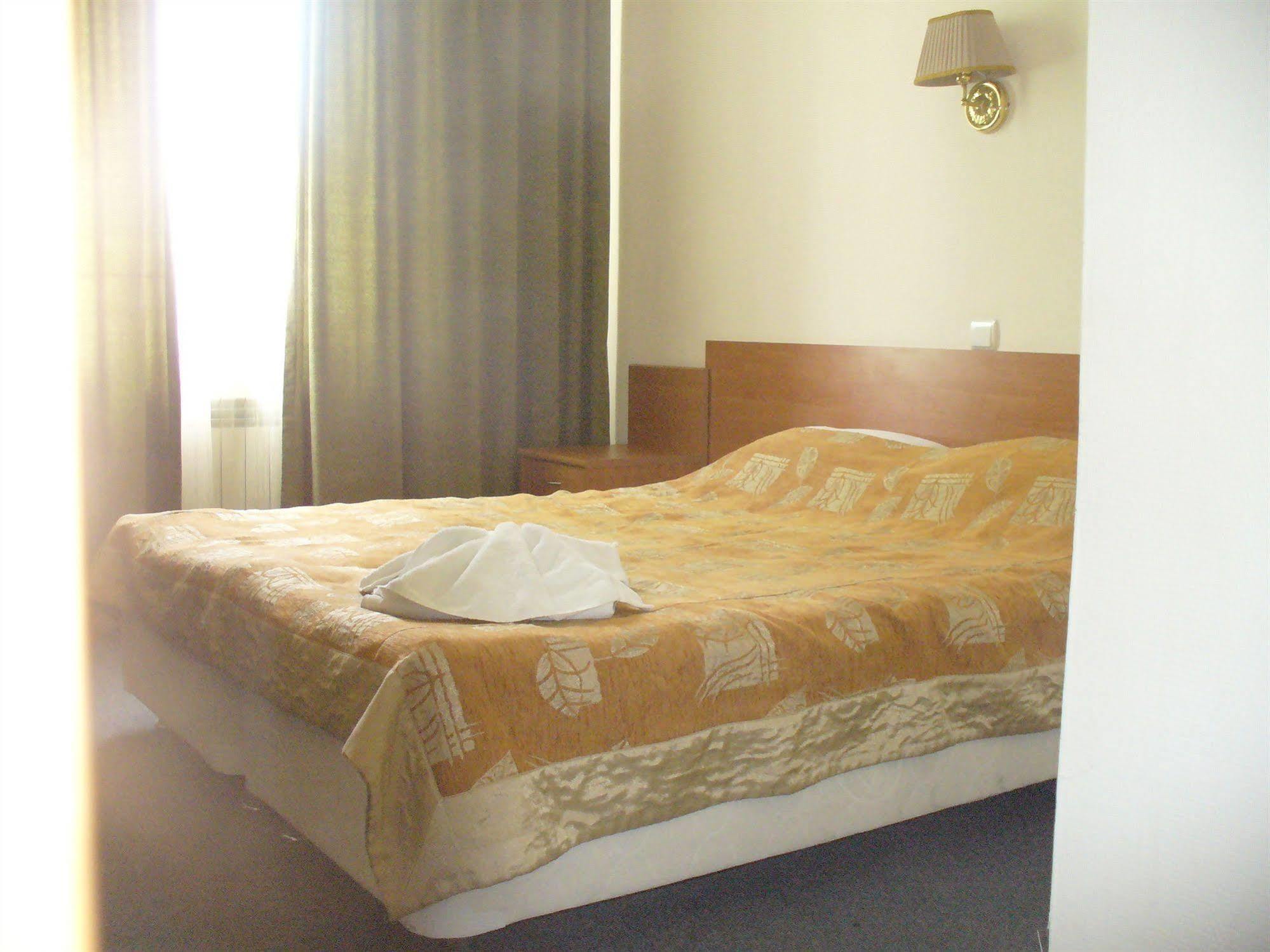 Victoria Palace Atyrau Ngoại thất bức ảnh