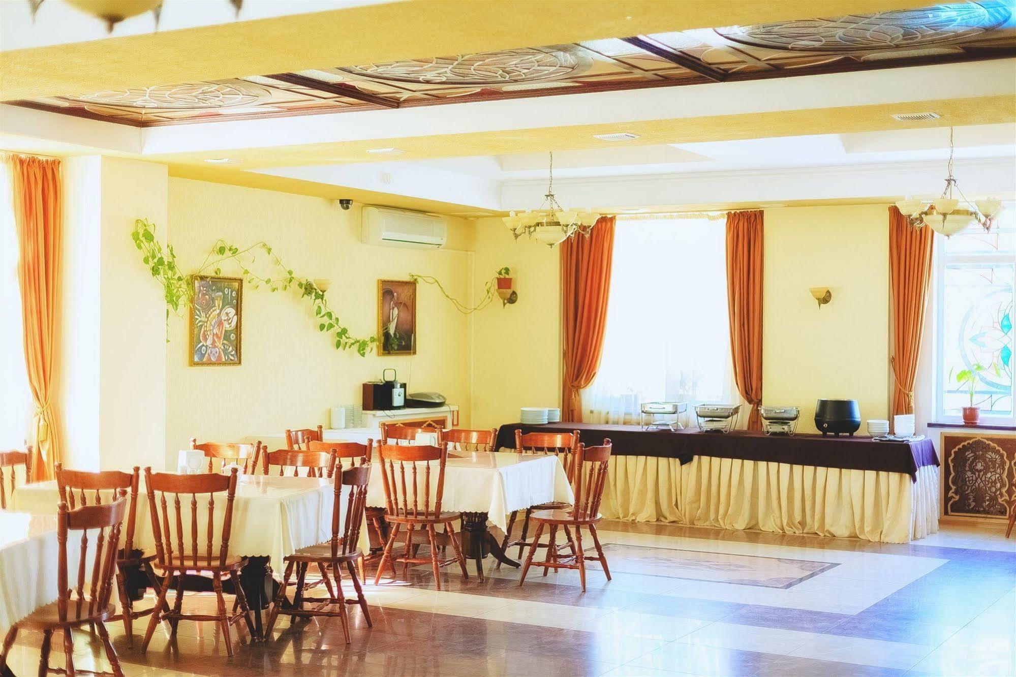Victoria Palace Atyrau Ngoại thất bức ảnh